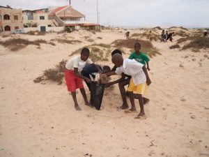 Momenti insieme ai bambini durante le attivitÃ 